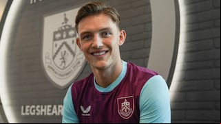 Es una máquina: Oliver Sonne impresiona al DT de Burnley en su primer entrenamiento