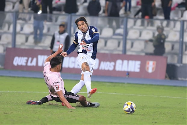 Paolo Guerrero anotó un gol ante Sport Boys. (Foto: Jesús Saucedo, GEC)