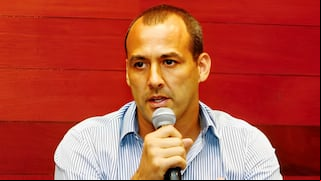 ¡Más cuestionamientos! Roberto Silva y su dura crítica al presupuesto presentado por la FPF