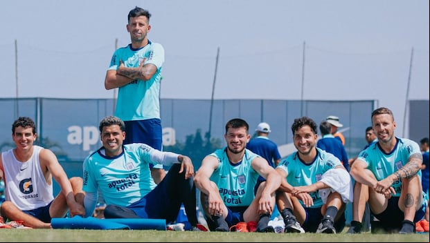 El plantel de Alianza Lima viajará a Jauja en vuelo chárter. (Foto: Alianza Lima)
