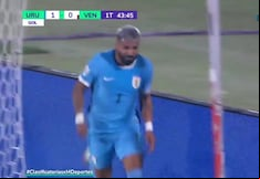 ¡Cazador! Gol de Rodrigo Aguirre para el 1-0 de Uruguay vs. Venezuela por Eliminatorias